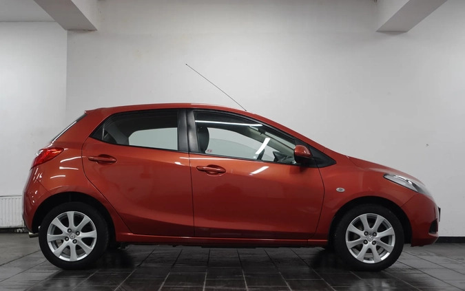 Mazda 2 cena 15900 przebieg: 137747, rok produkcji 2007 z Pułtusk małe 781